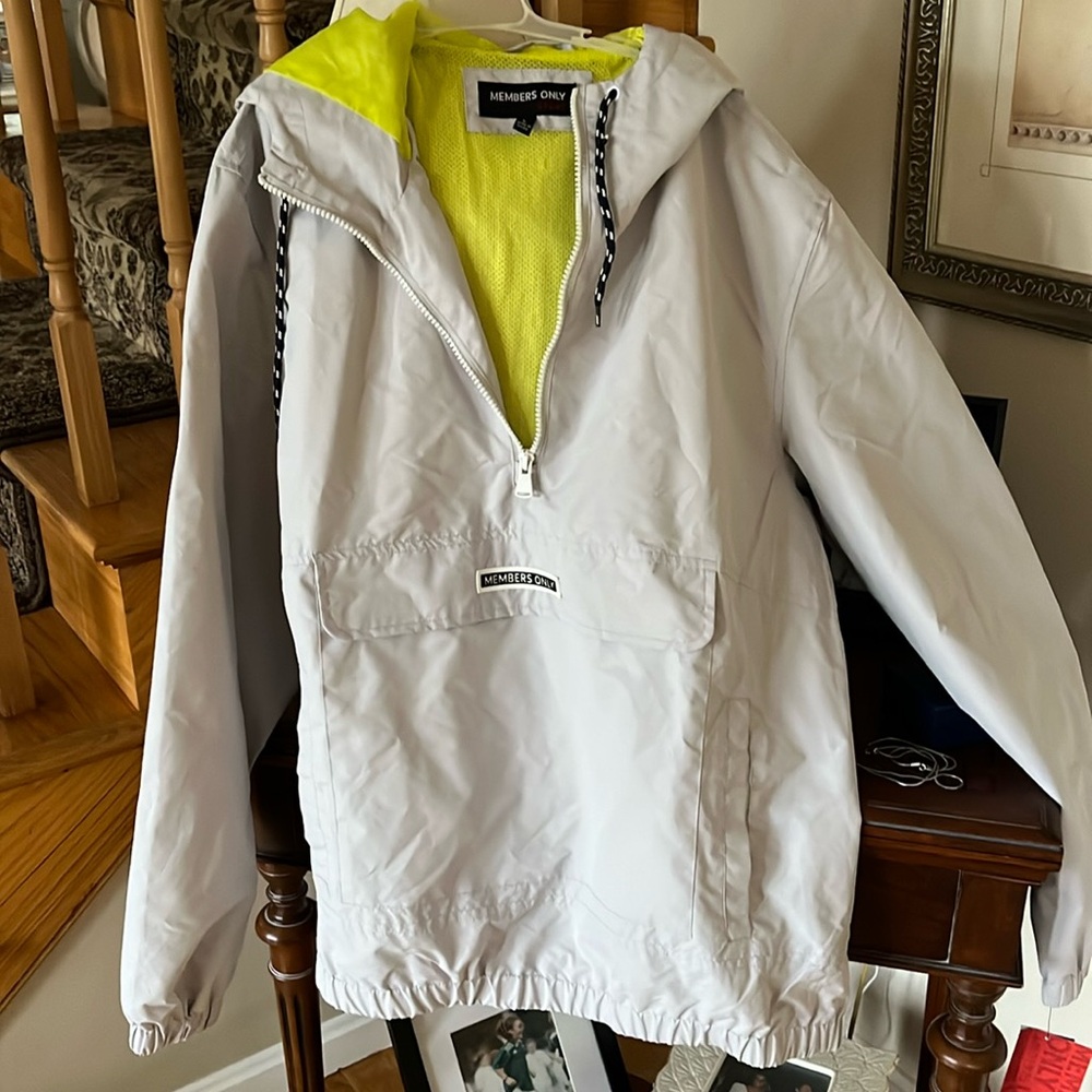 Light wight brand new Member Only 3/4 zip jacket